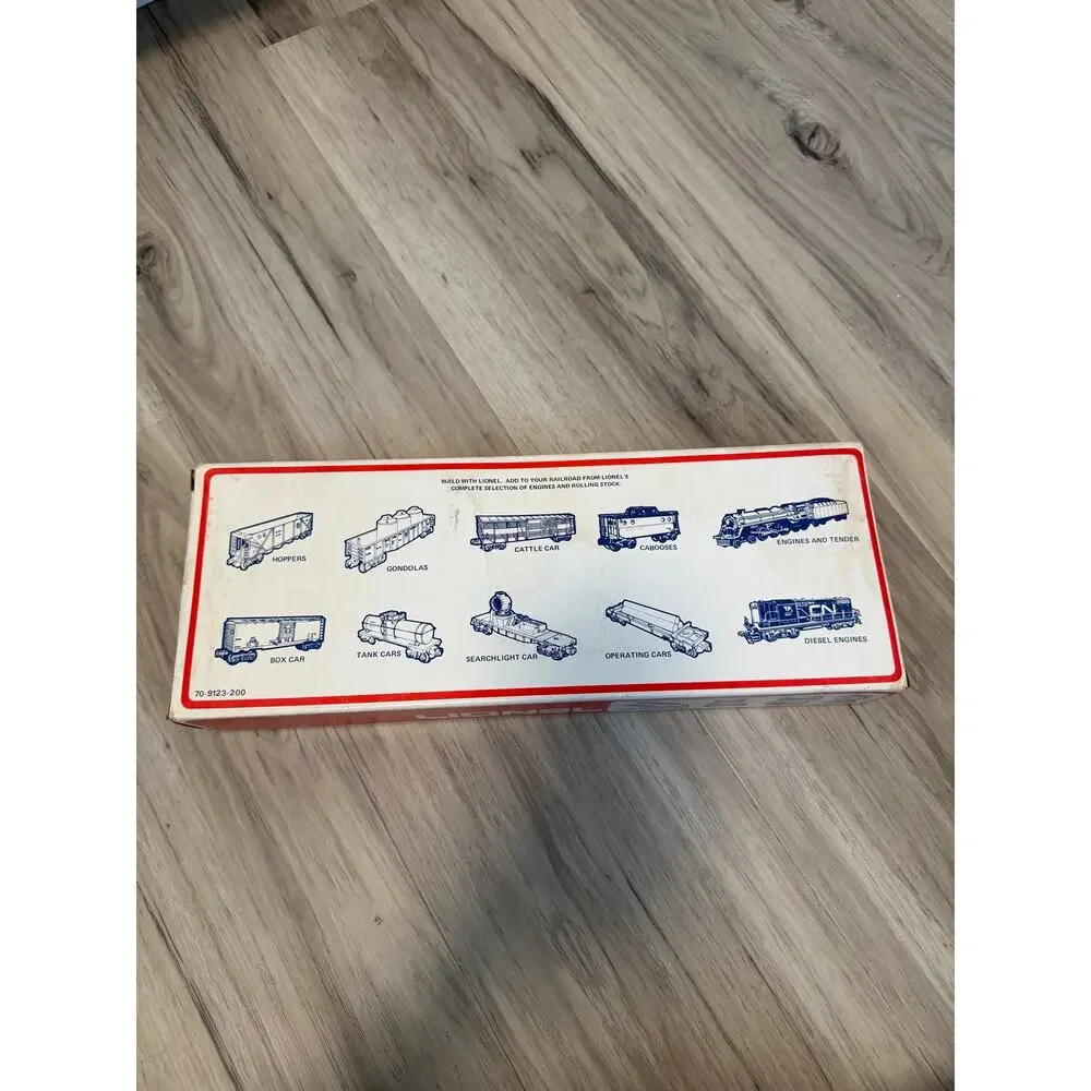 Lionel 6-9139 O Gauge Penn Cental 3-Tier Auto Carrier Car LN/Box